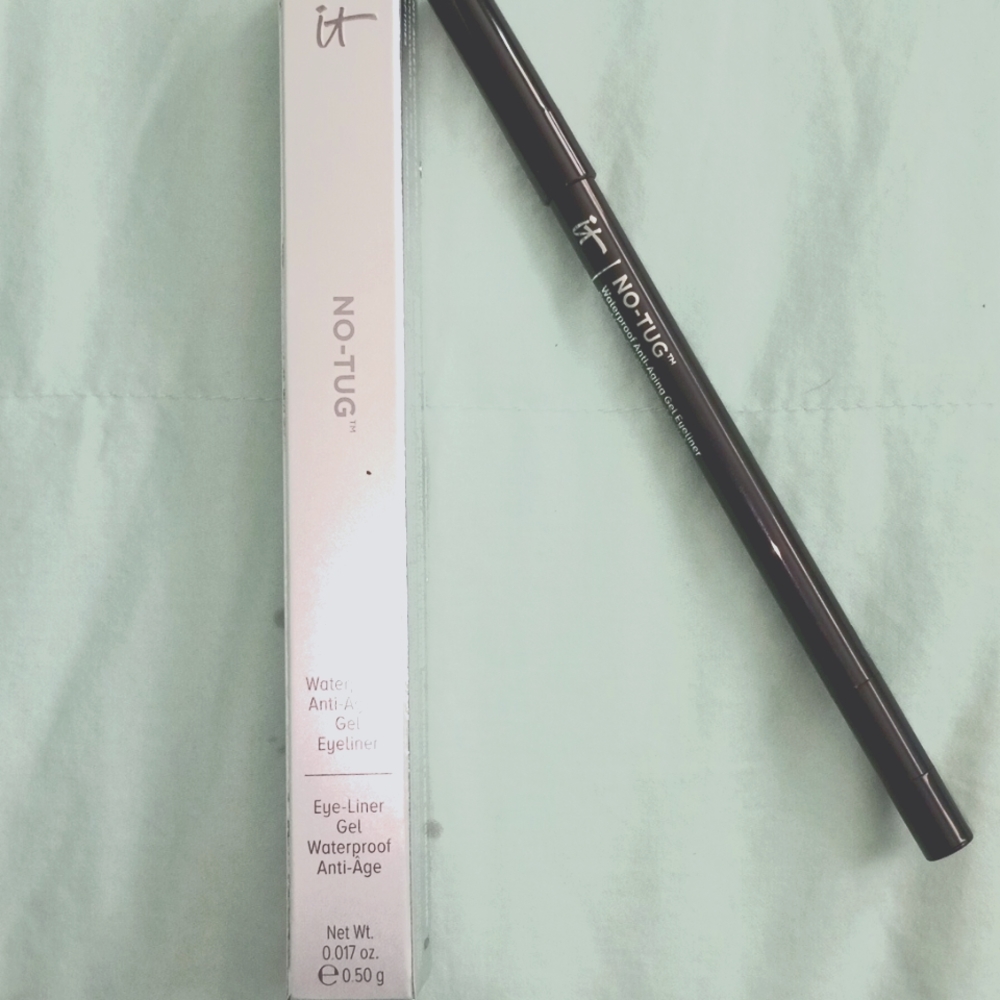 ** IT  NO-TUG   Gel Black Eye-liner, Waterproof , Anti-Age